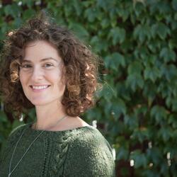 Headshot of Liz Maynard, Faculty Coordinator at the Teaching and Learning Lab