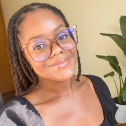 Headshot image of Naimah Petigny, Faculty Fellow at the Teaching & Learning Lab